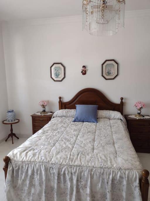 Apartamento En San Vicente De 格罗韦 外观 照片